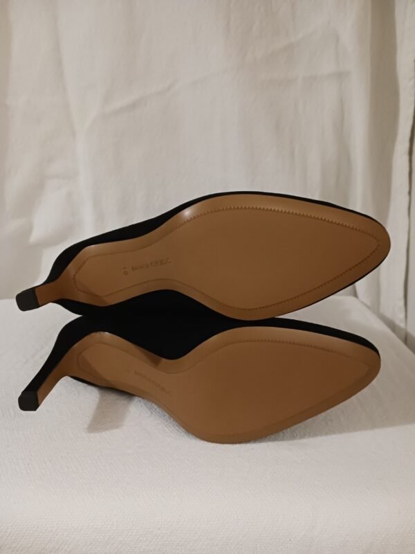 Banana Republic Slouch Ankle Boots in Size 10 (Available in Black or Tan) - Image 9