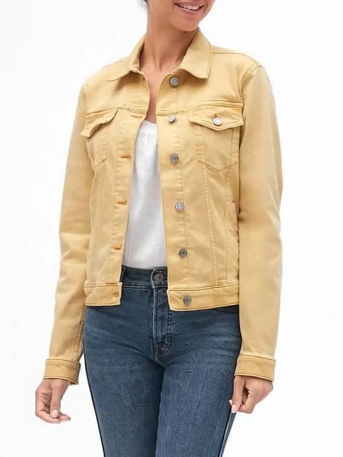 NWT GAP Icon Denim Jacket in Faded Yellow Size Small