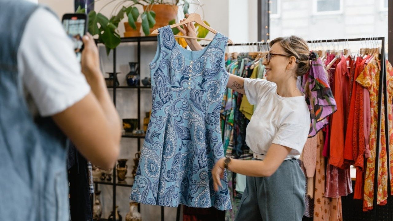 How to Turn Everyday Items Into Online Income